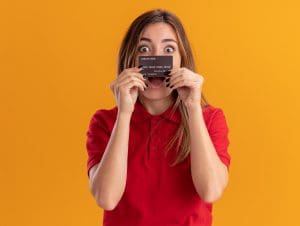 A que edad se puede solicitar una tarjeta de credito en Mexico